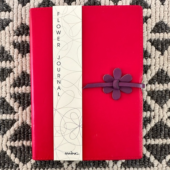 6 for $25 - New Faux Leather Look Swing Flower Journal - Picture 1 of 3